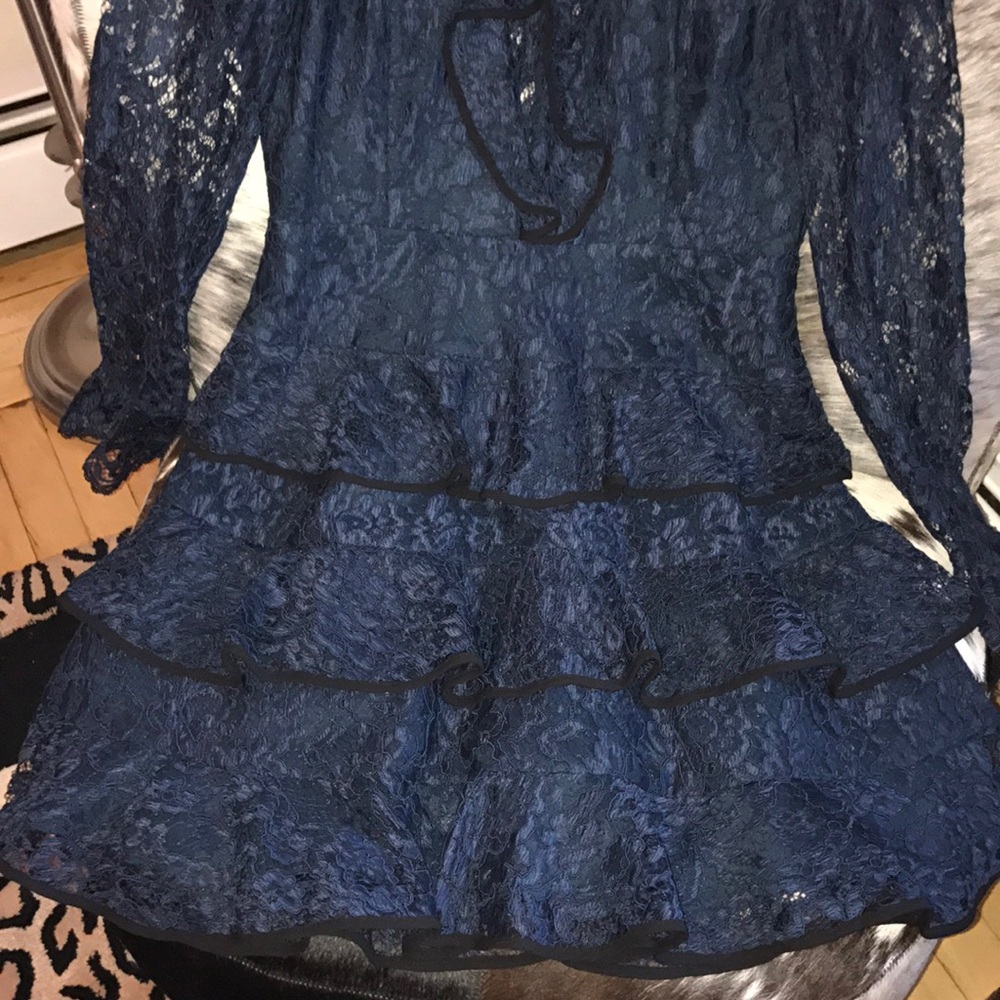Alexis dress